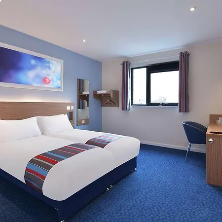 Otel Travelodge 3*
