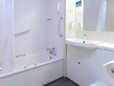 Travelodge Otel